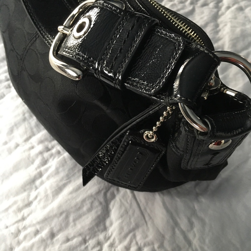 SOLD. COACH SIGNATURE LOGO JACQUARD BAG - Picture 4 of 14